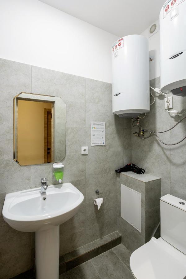 Bodo Hostel Bishkek Exterior foto